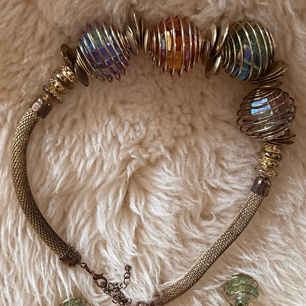 Elegant Multicolor Beaded Necklace And Green Earrings